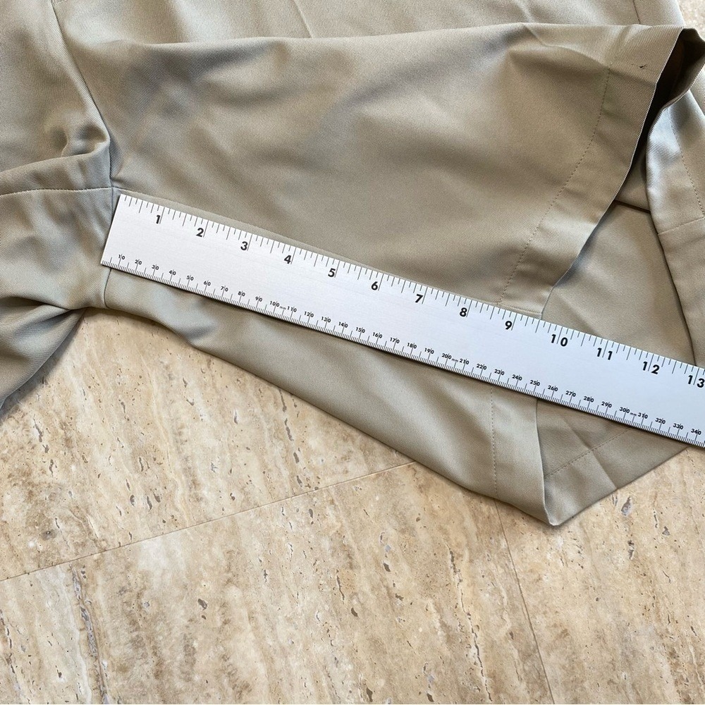 Greg Norman Golf Shorts Men 42 Khaki Tan Bundle Performance Flat‎ Front 2 Pack - Picture 5 of 13